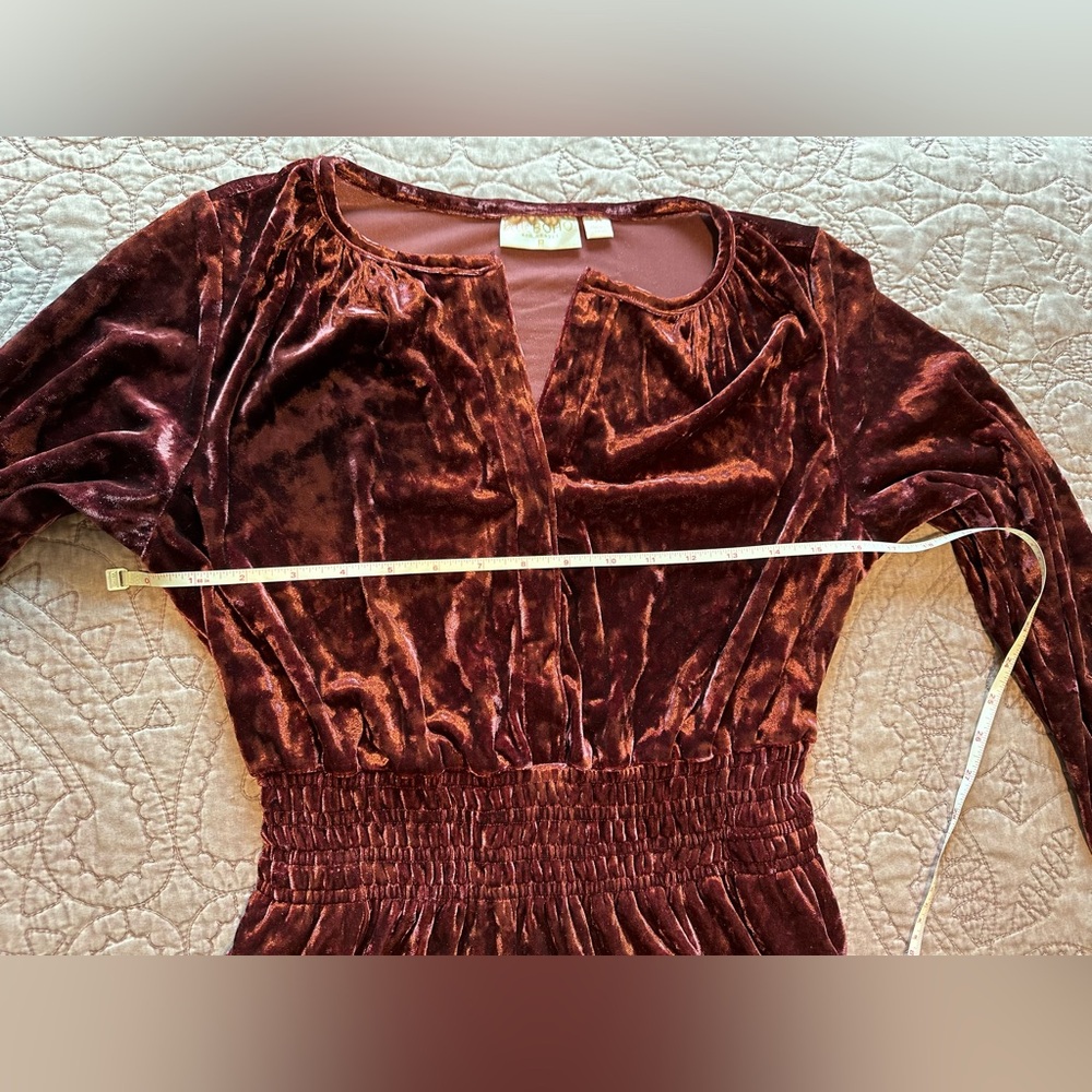 Belle by Kim Gravel Red Ruched Long Sleeve Gown - Picture 2 of 13
